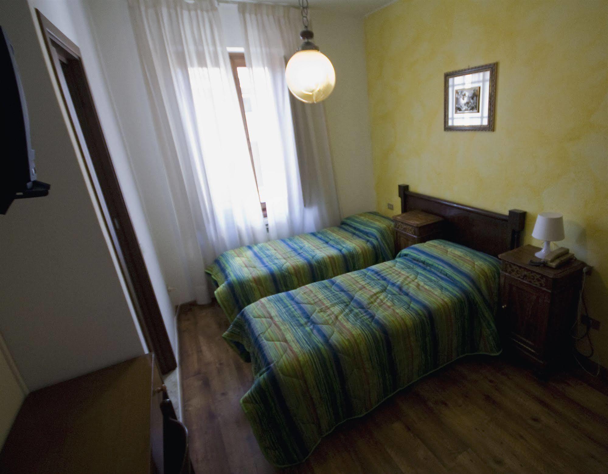 B&B Edelweiss Castione della Presolana Εξωτερικό φωτογραφία